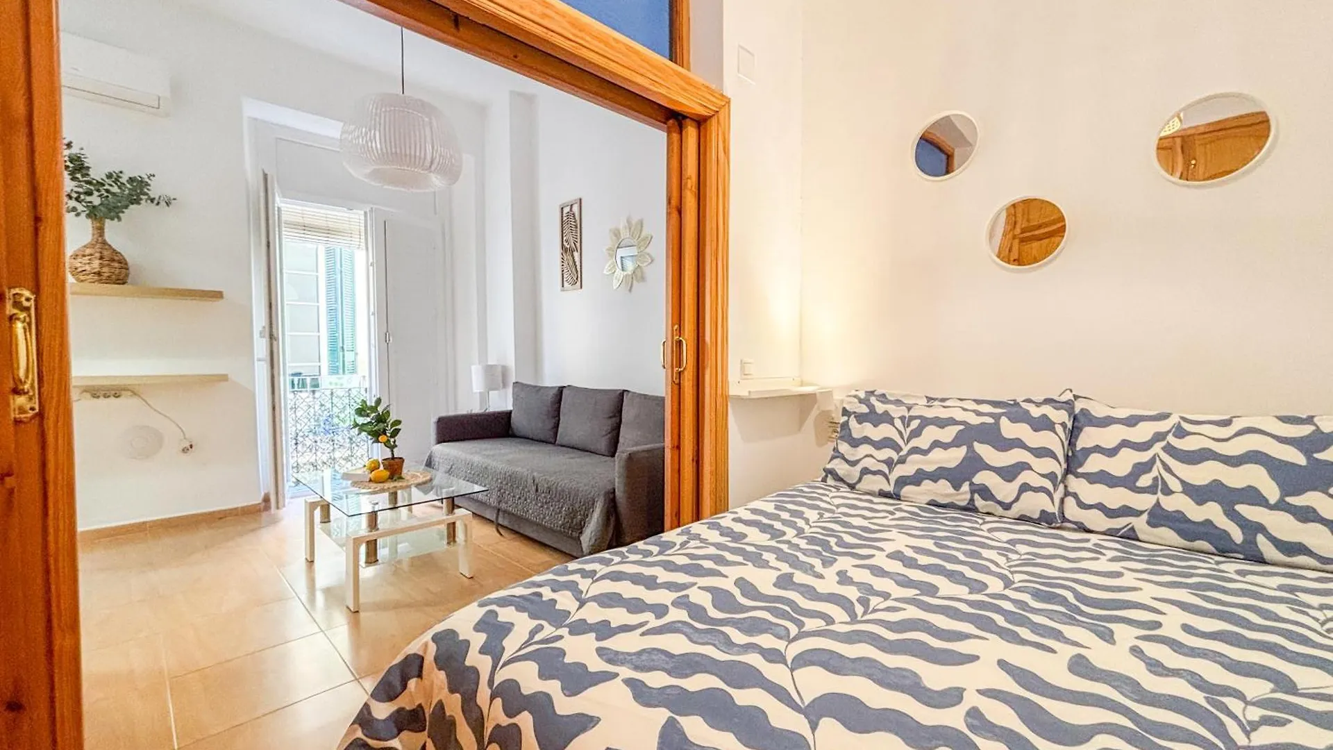 Apartament Plz De La Merced Apartamentos Solera Malaga