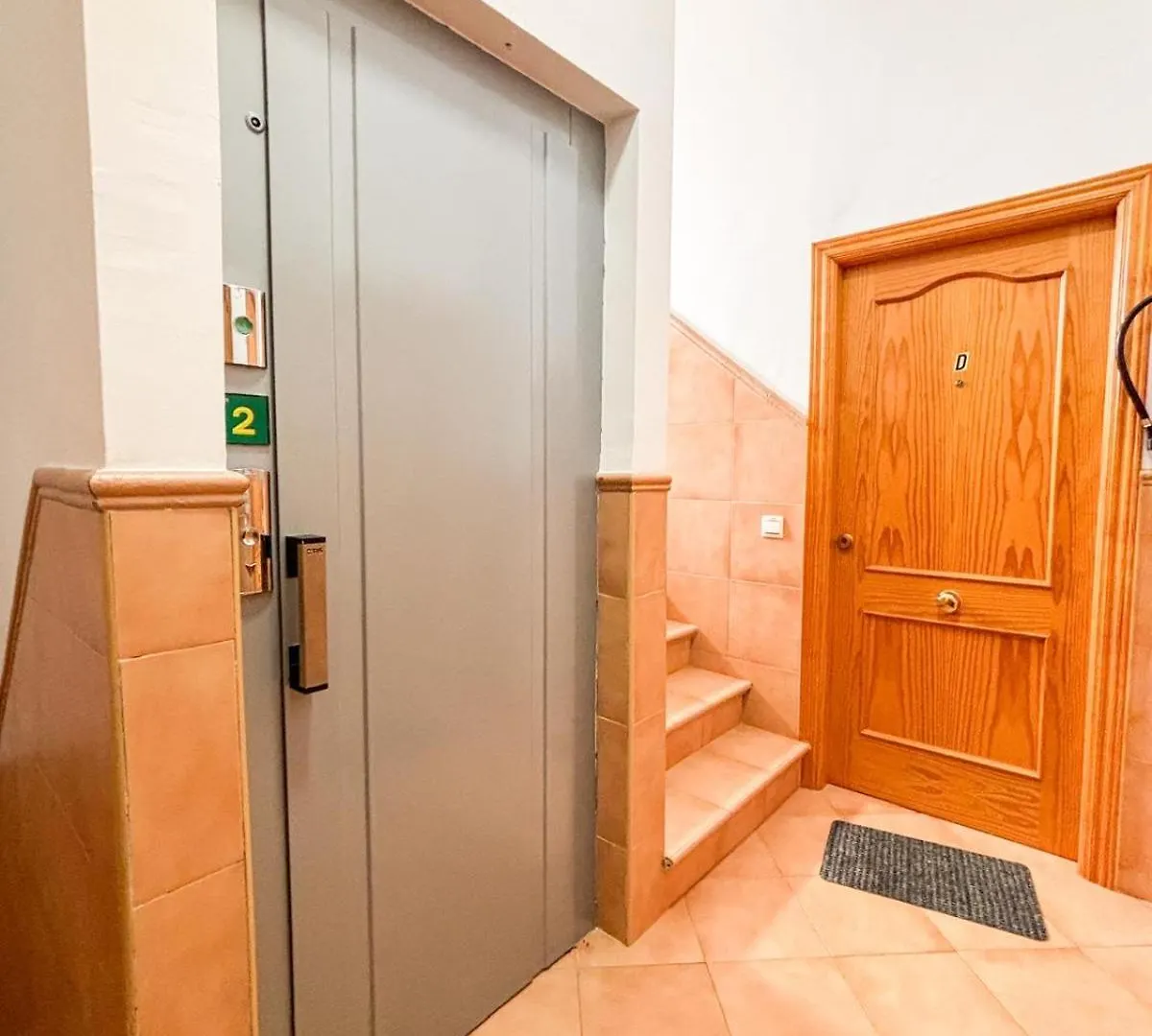 Apartament Plz De La Merced Apartamentos Solera Malaga