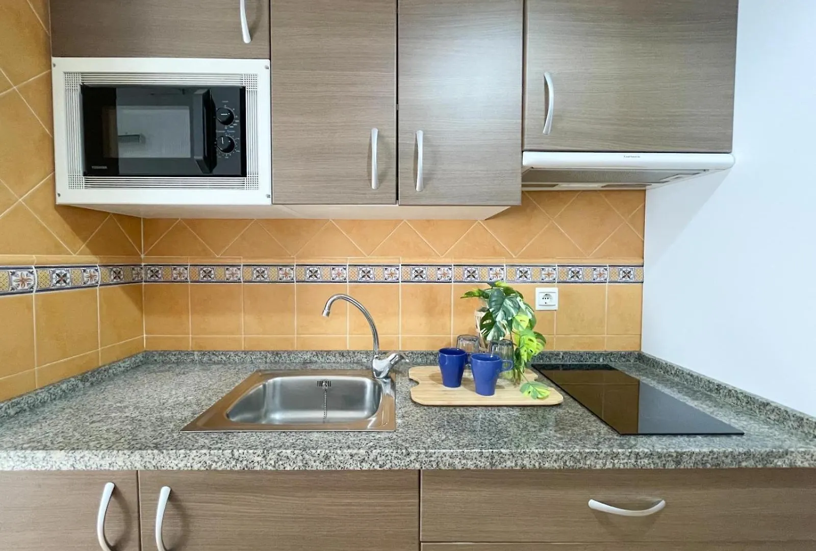 Apartman Plz De La Merced Apartamentos Solera Málaga