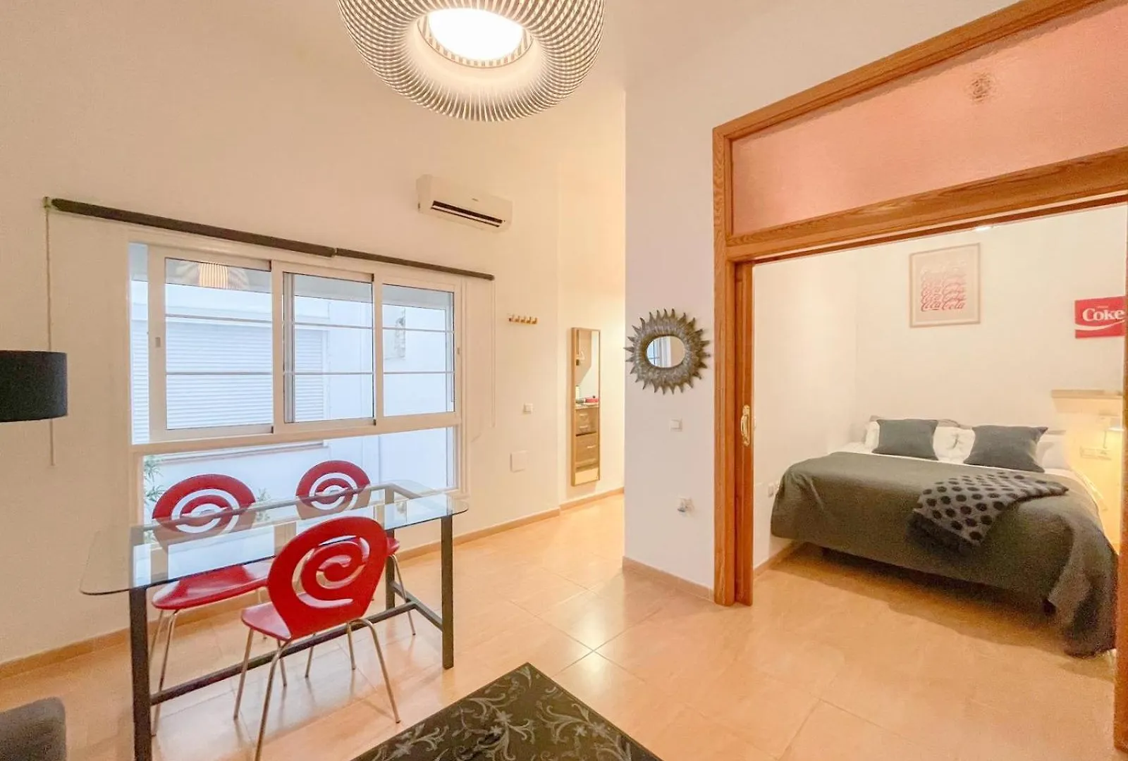 Plz De La Merced Apartamentos Solera Malaga Apartament