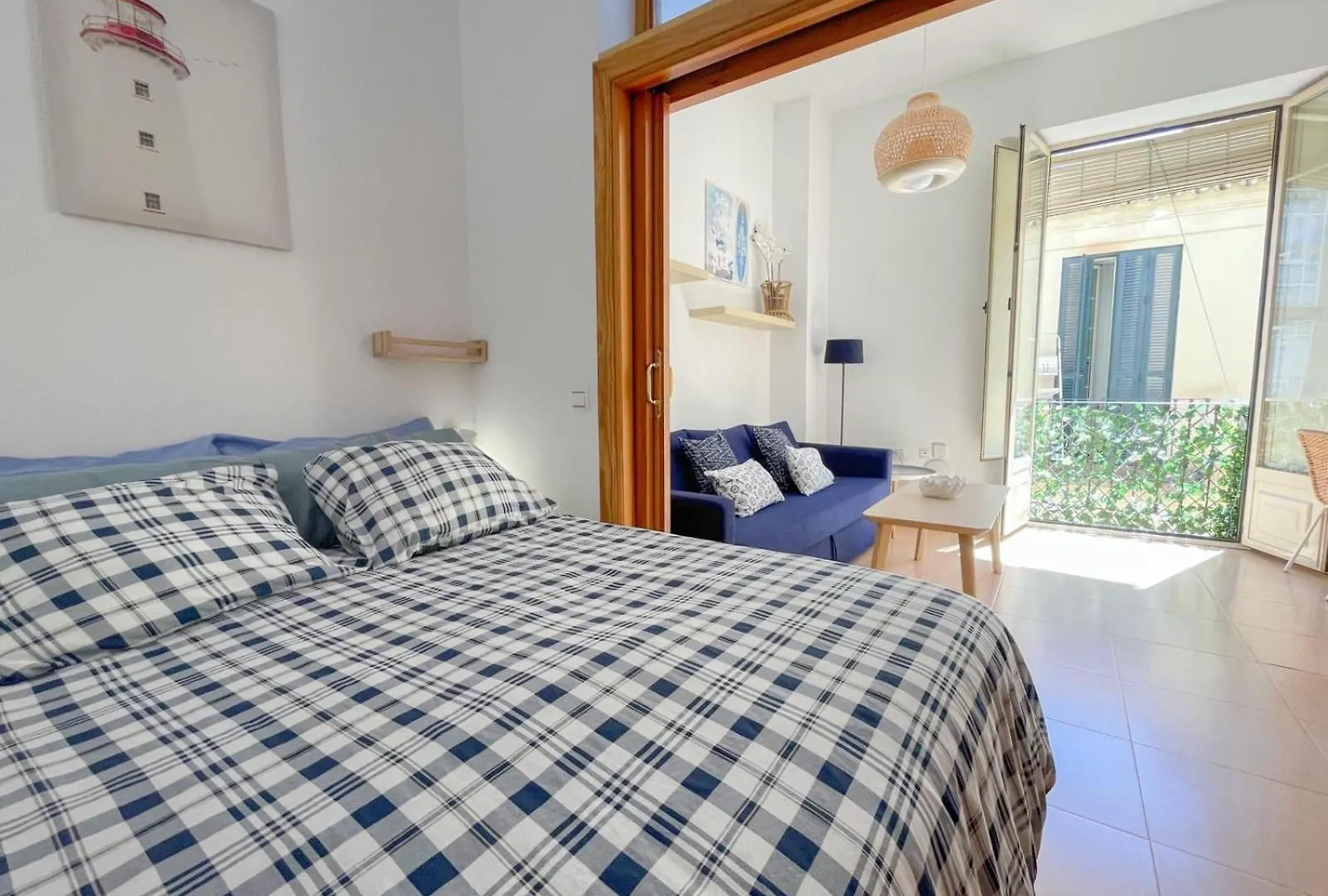 Apartman Plz De La Merced Apartamentos Solera Málaga Spanyolország