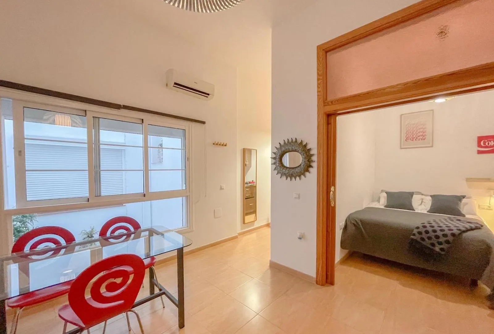 Plz De La Merced Apartamentos Solera Màlaga Apartmán